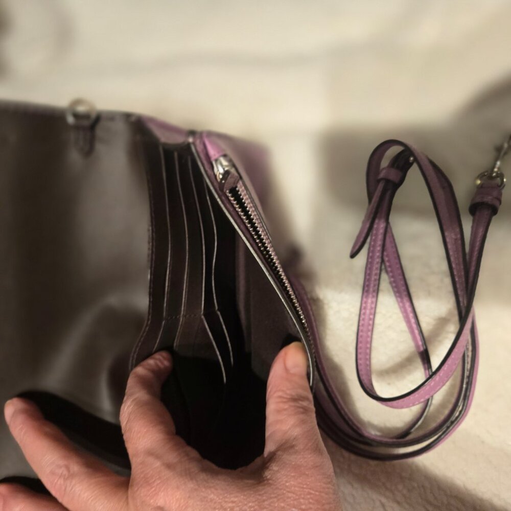 Coach crossbody - Picture 6 of 12